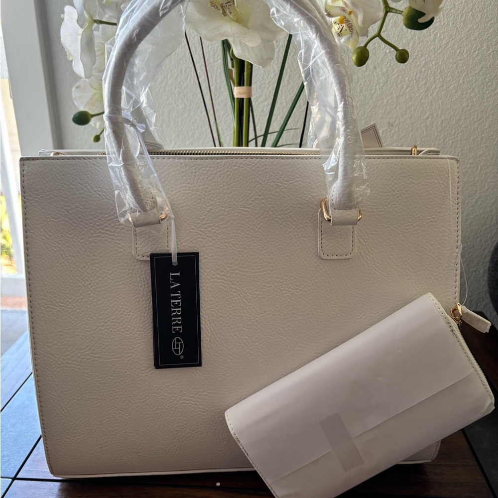White Handbag and Wallet Set